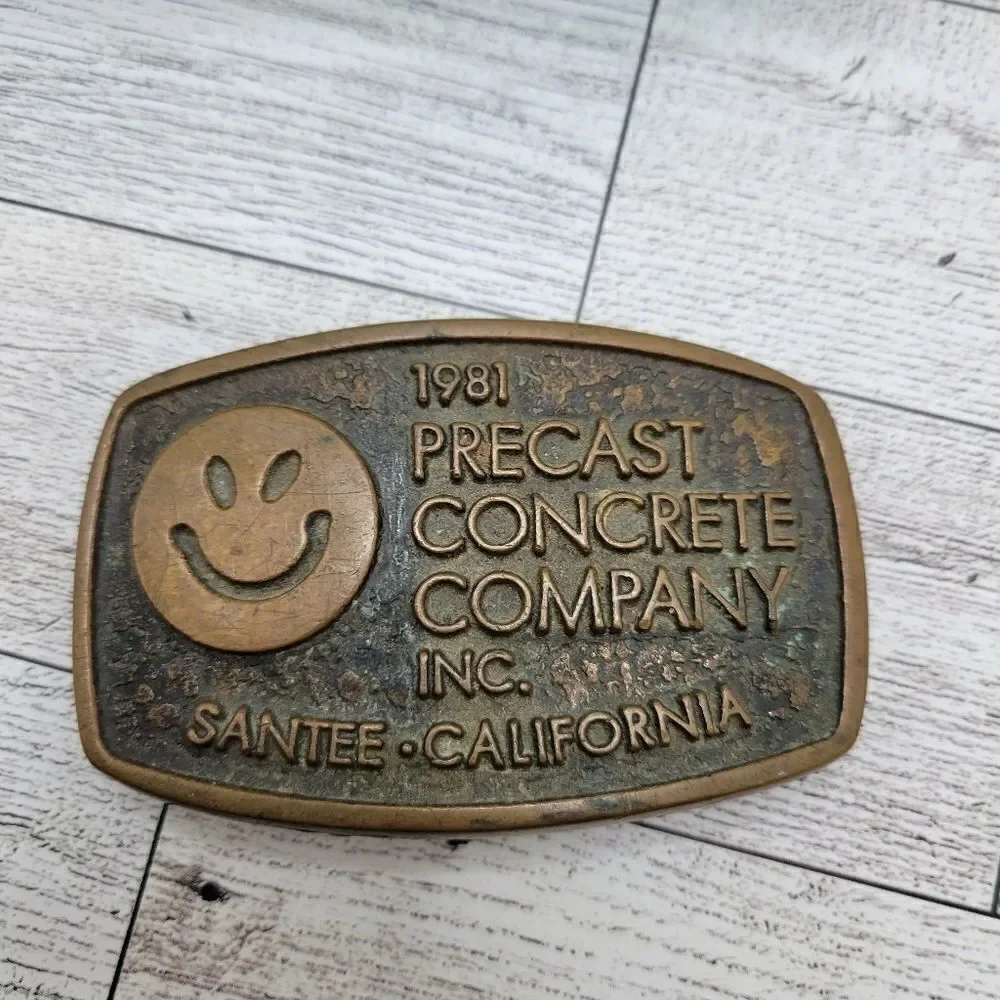 Age of Bronze  Belt Buckle Smiley Face 80s Vintage Advertising